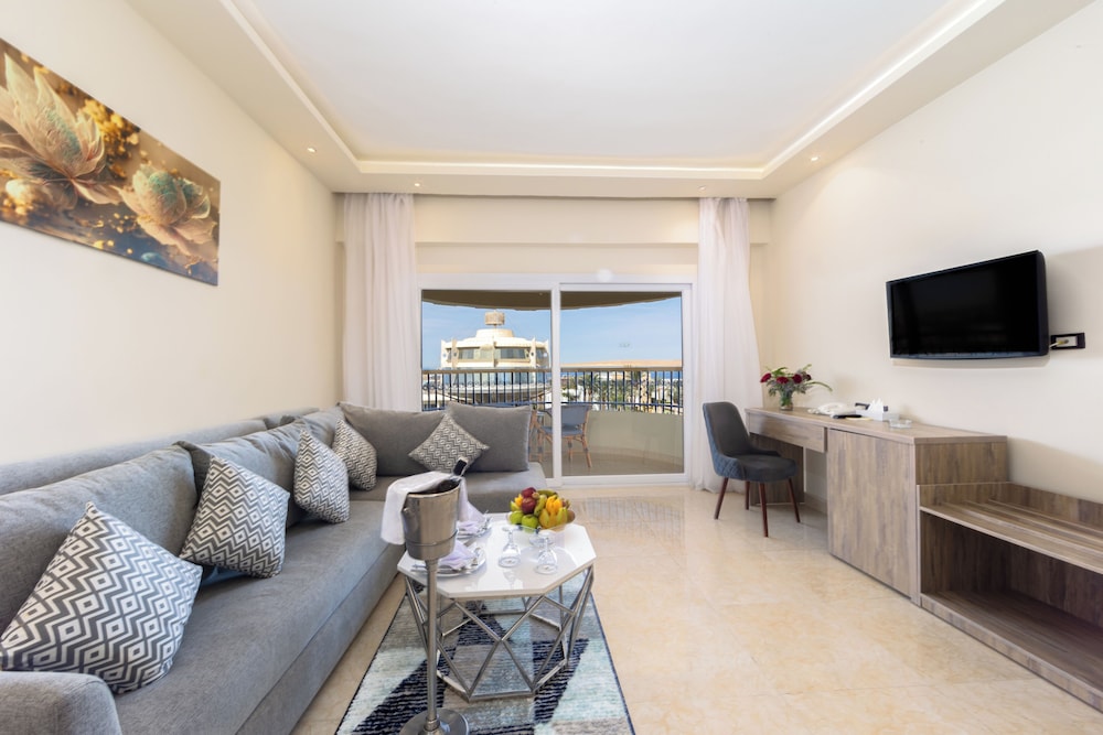 Seagull Beach Resort - Families and Couples Only 30/50