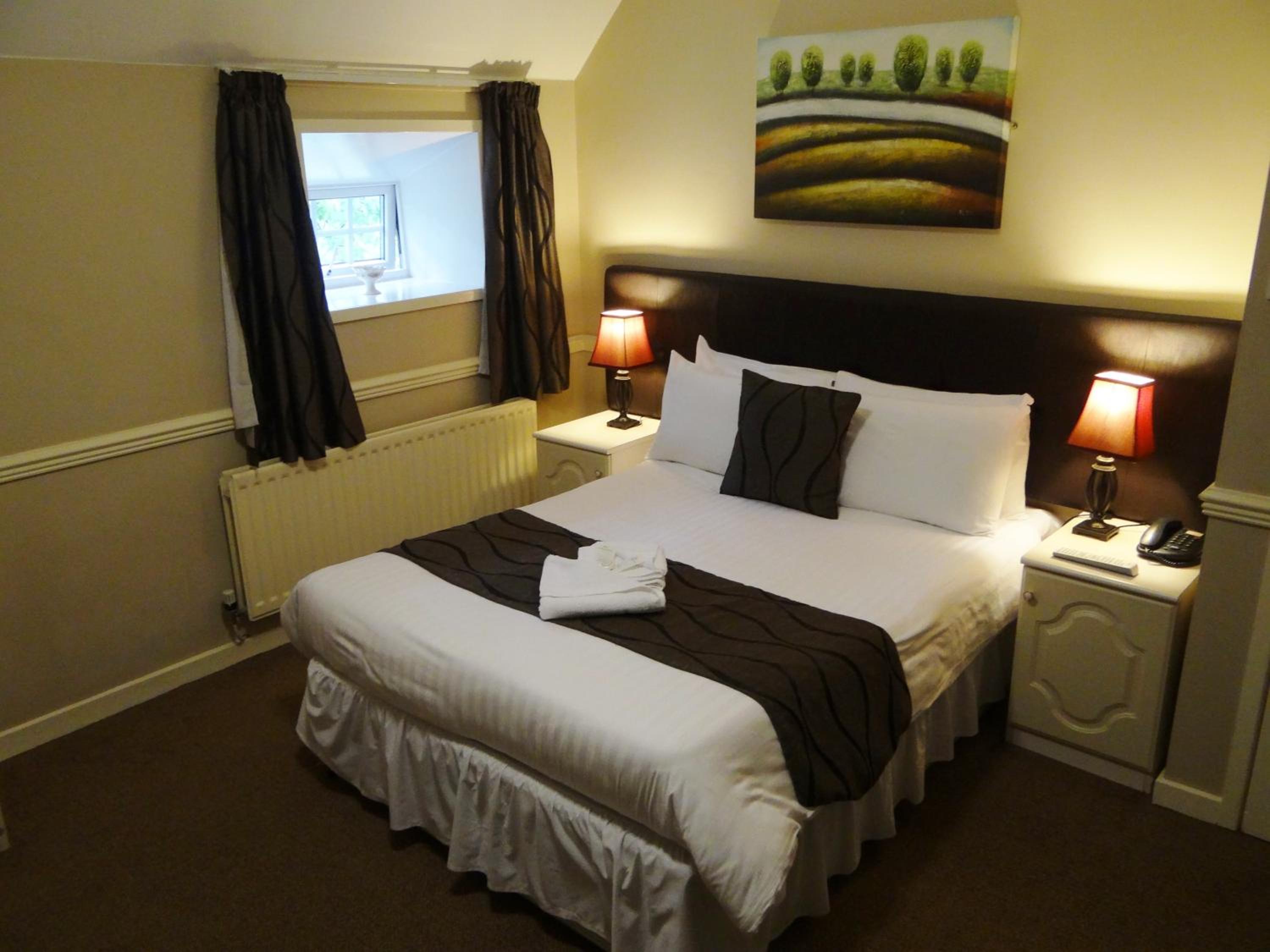 Standard, Double Bed
