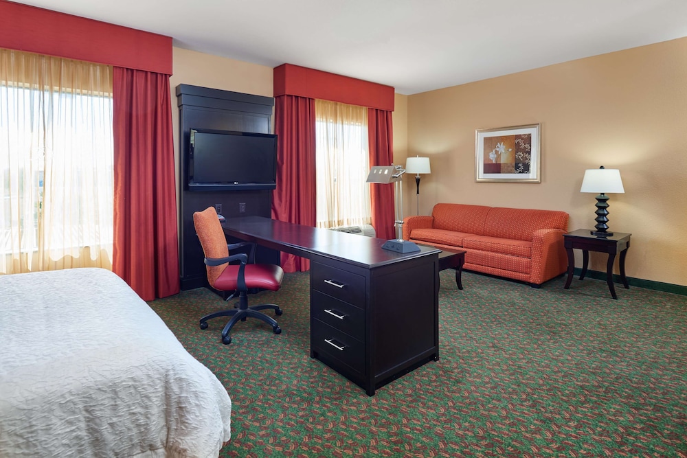 Hampton Inn Suites Waco South 20/39