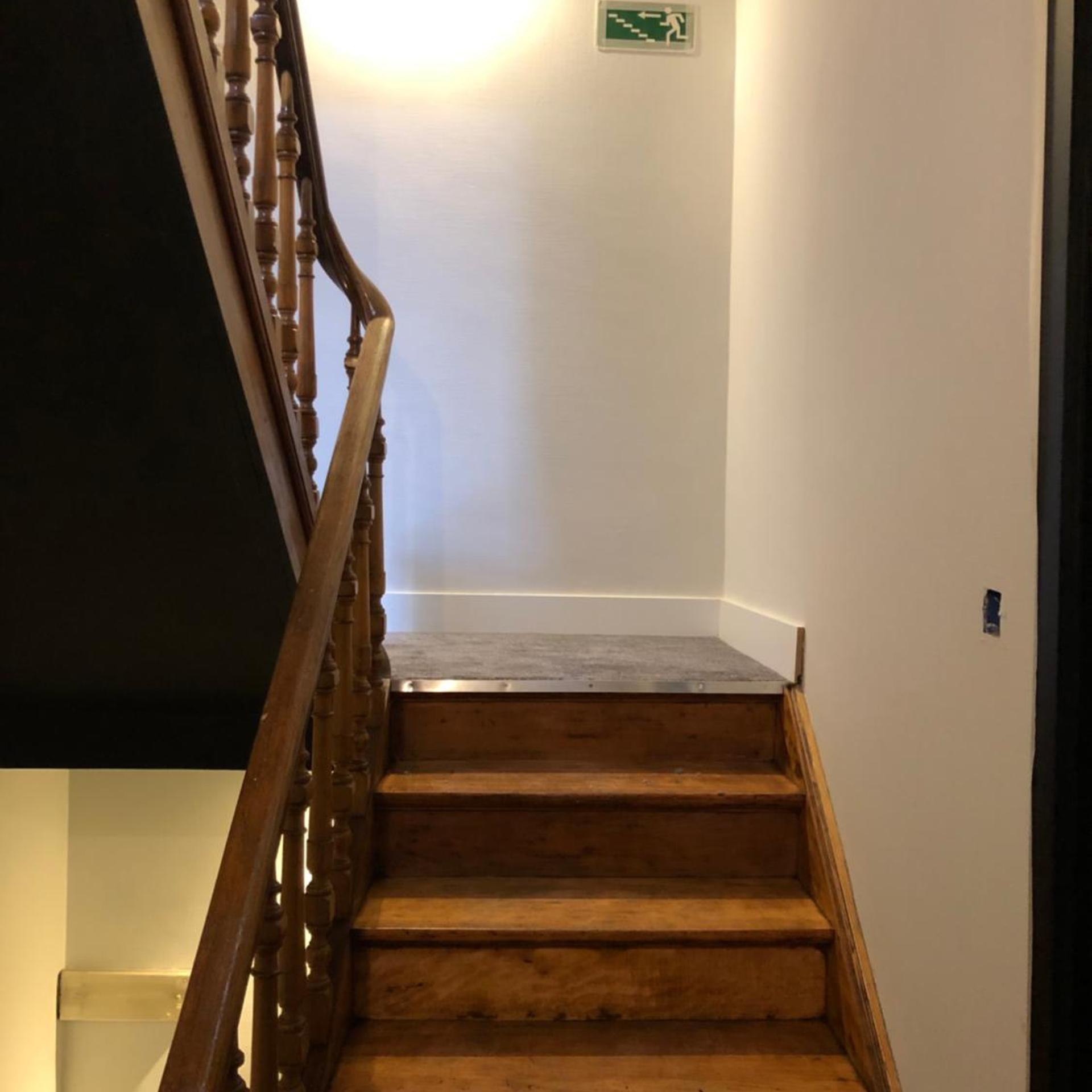 Hotel Le Cygne D' Argent 24/40