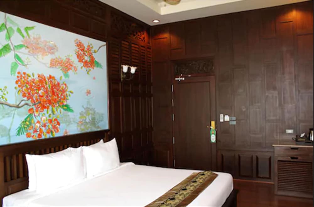 Lamphu Tree House Boutique Hotel 40/70