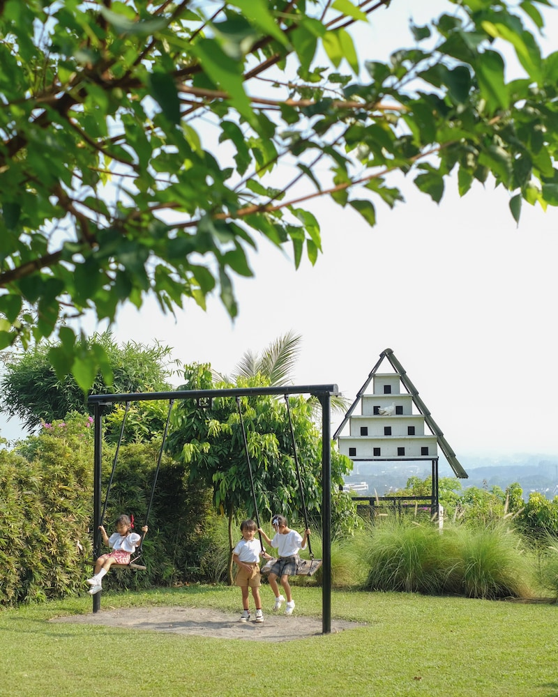 Abhayagiri - Sumberwatu Heritage Resort 50/55