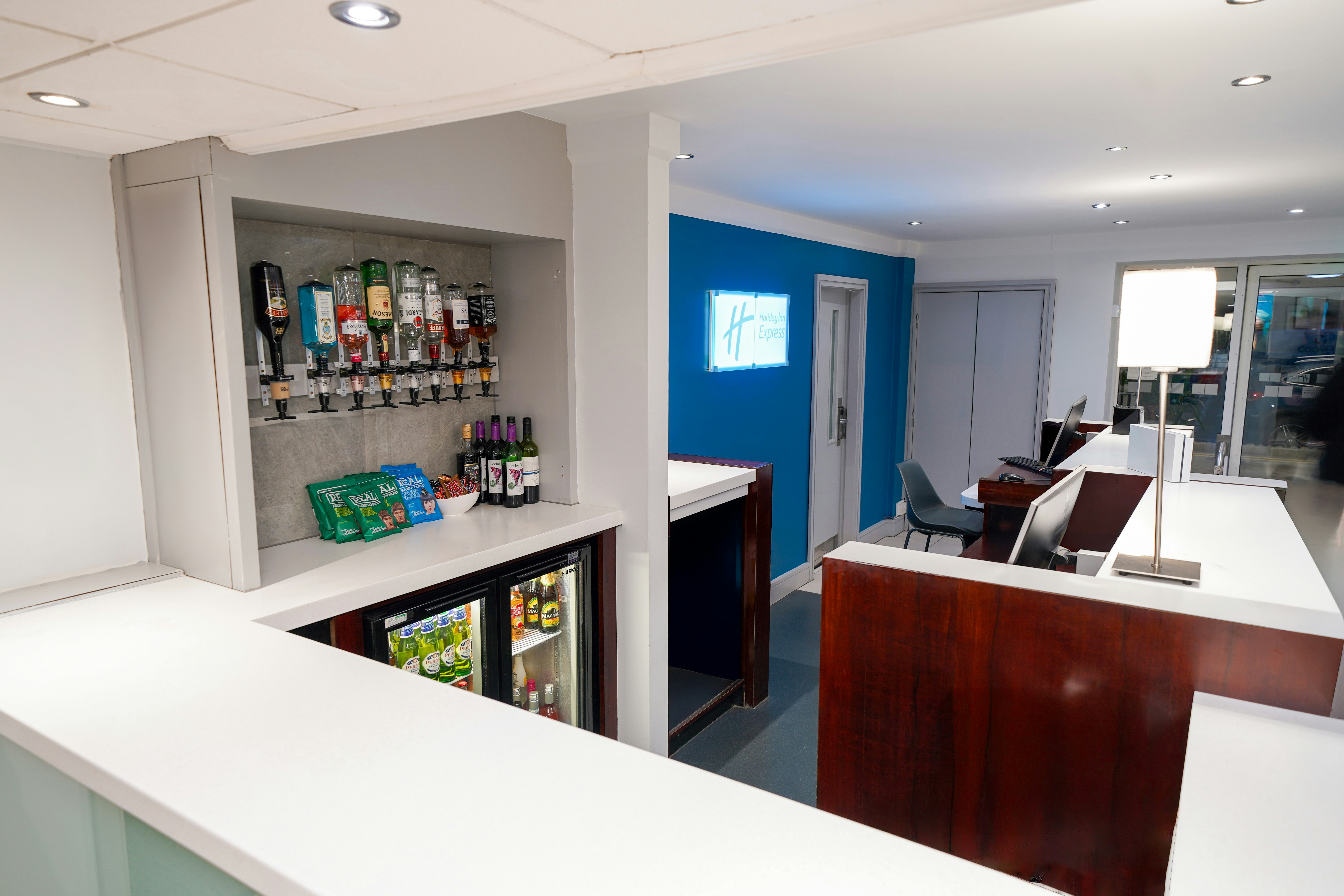 Holiday Inn Express Leeds East 20/32
