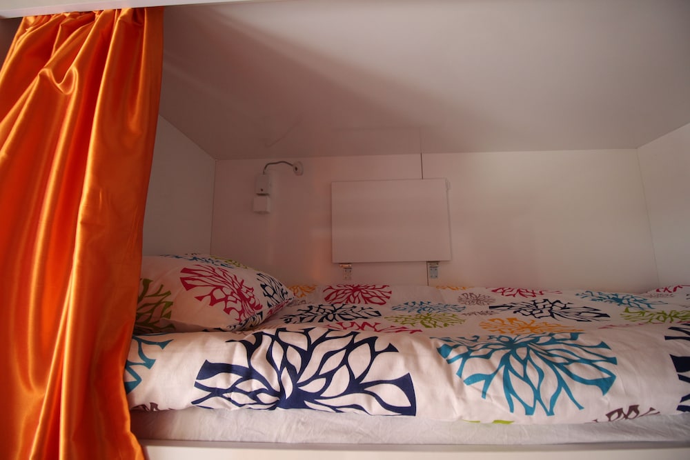 Deeps Hostel 23/32