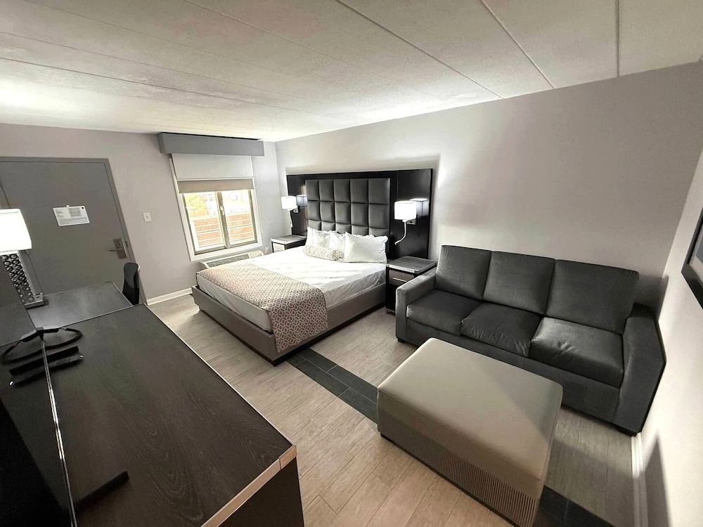 SOHO Suites Atlantic City Beach Block 6/46