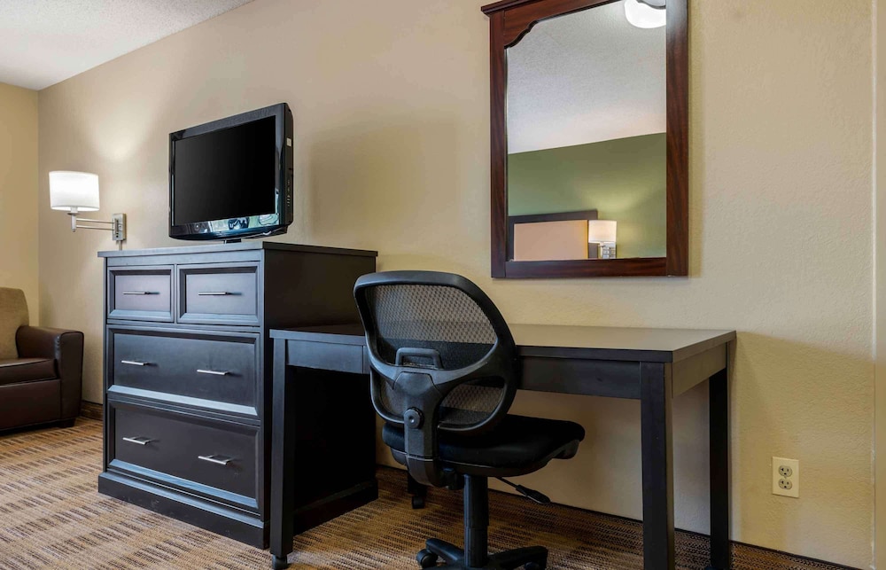 Extended Stay America Chicago - Gurnee 31/50