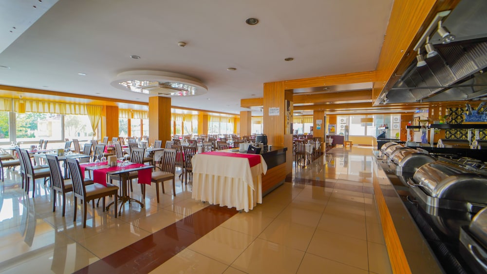 Aes Club Hotel 55/67