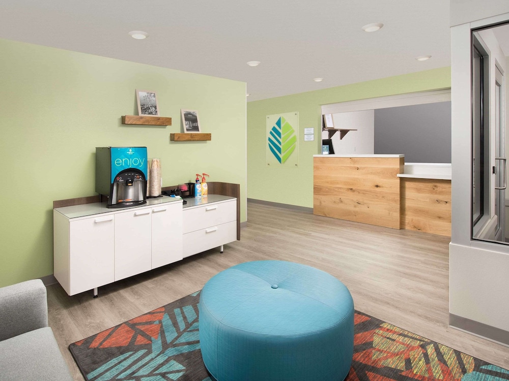 Value Place Watford City 8/45