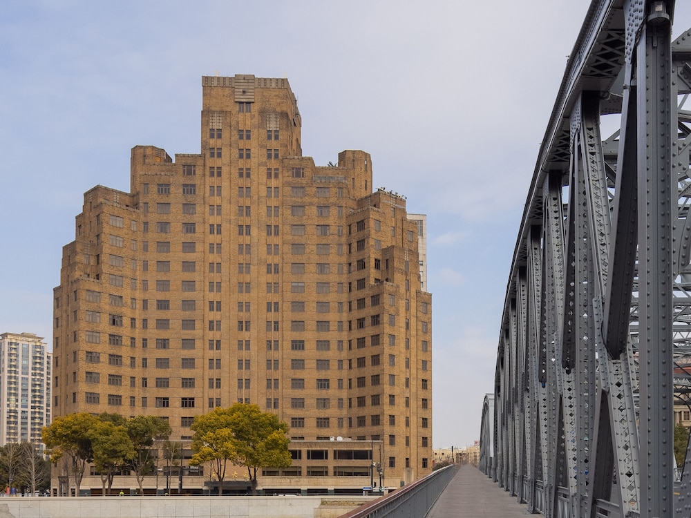 Broadway Mansions Hotel 4/50