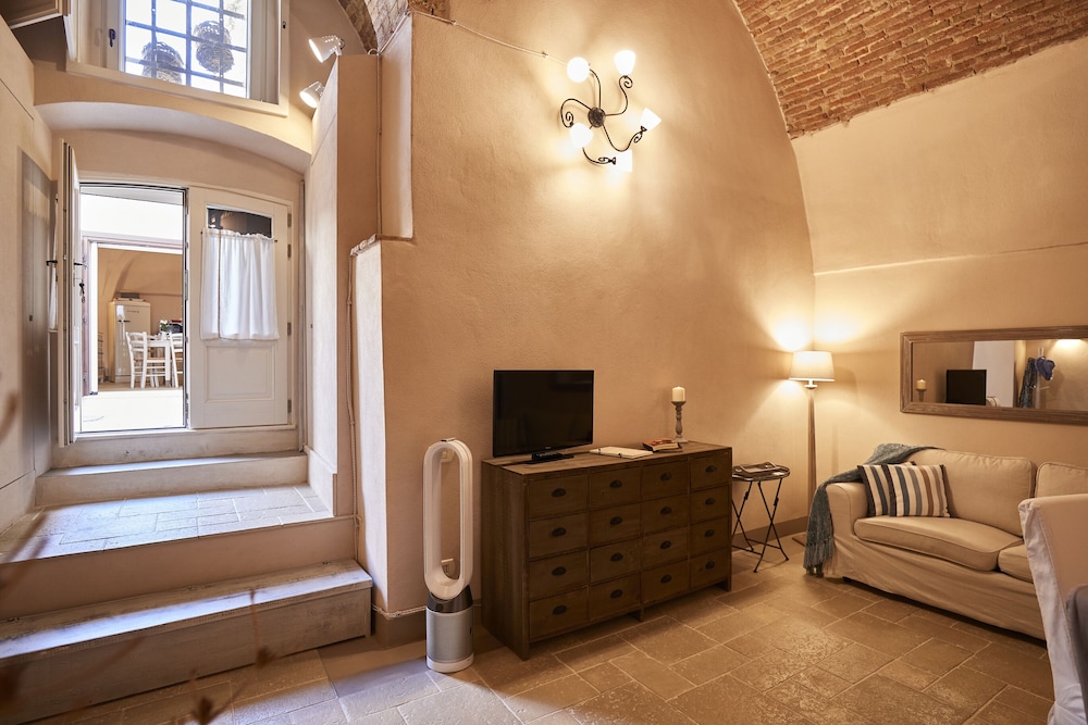 Borgo San Gaetano 23/50