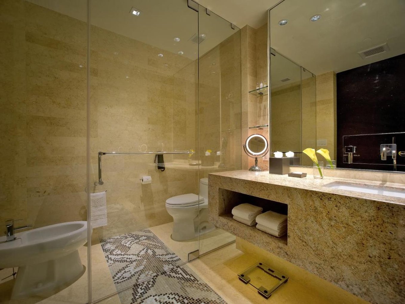 EB Hotel Miami 54/54