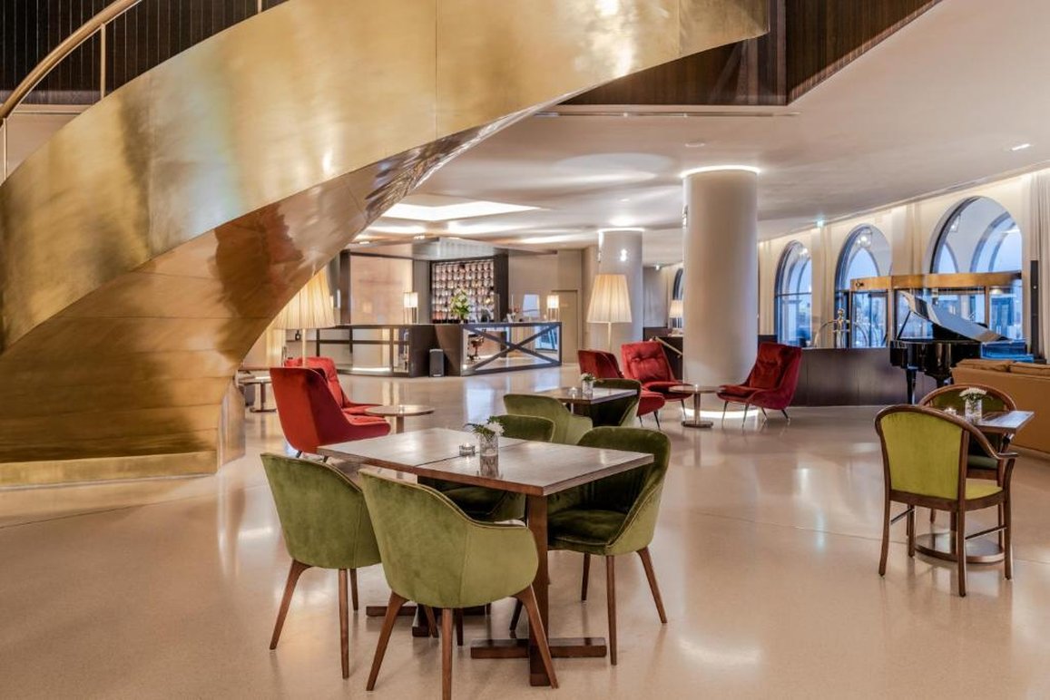 Grand Hotel Acores Atlantico 59/72