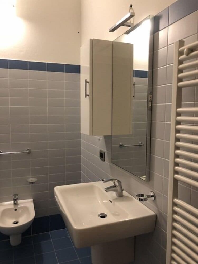 ROOM, TRIPLE