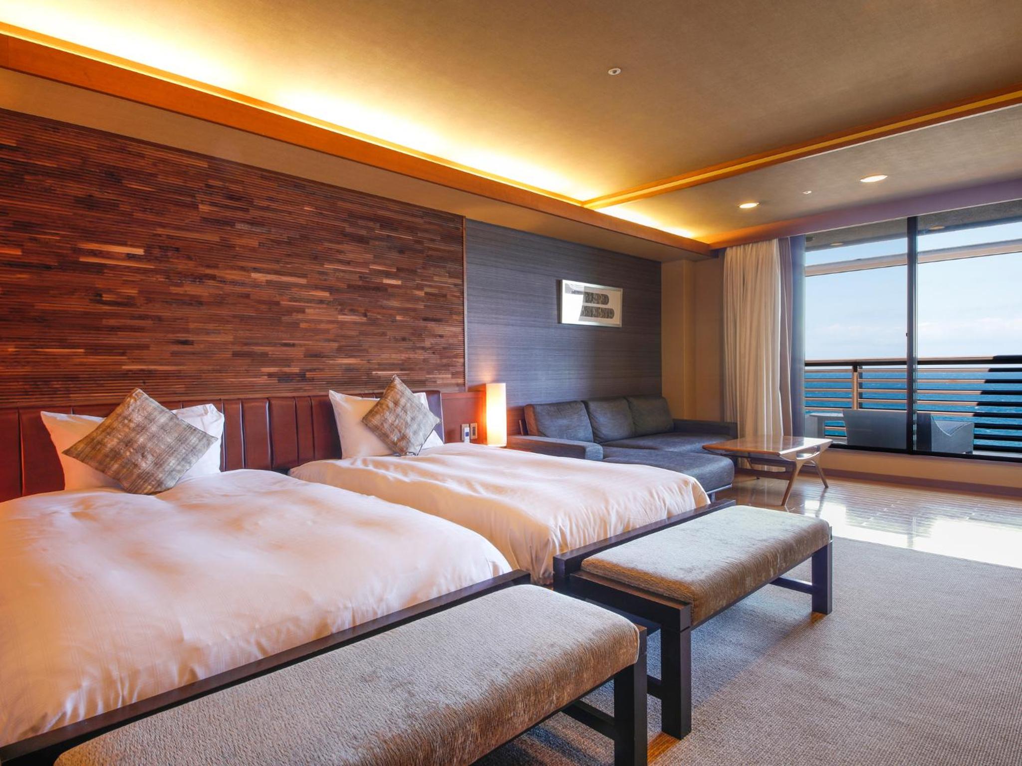 Room, Twin Beds, Outdoor Bath