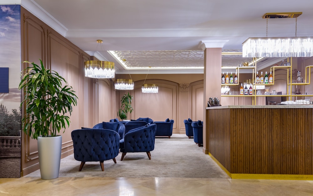 Mercure Tashkent 5/43