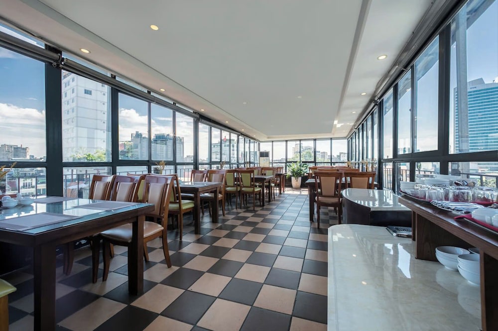 A25 Hotel - 15 Hang Than 30/42