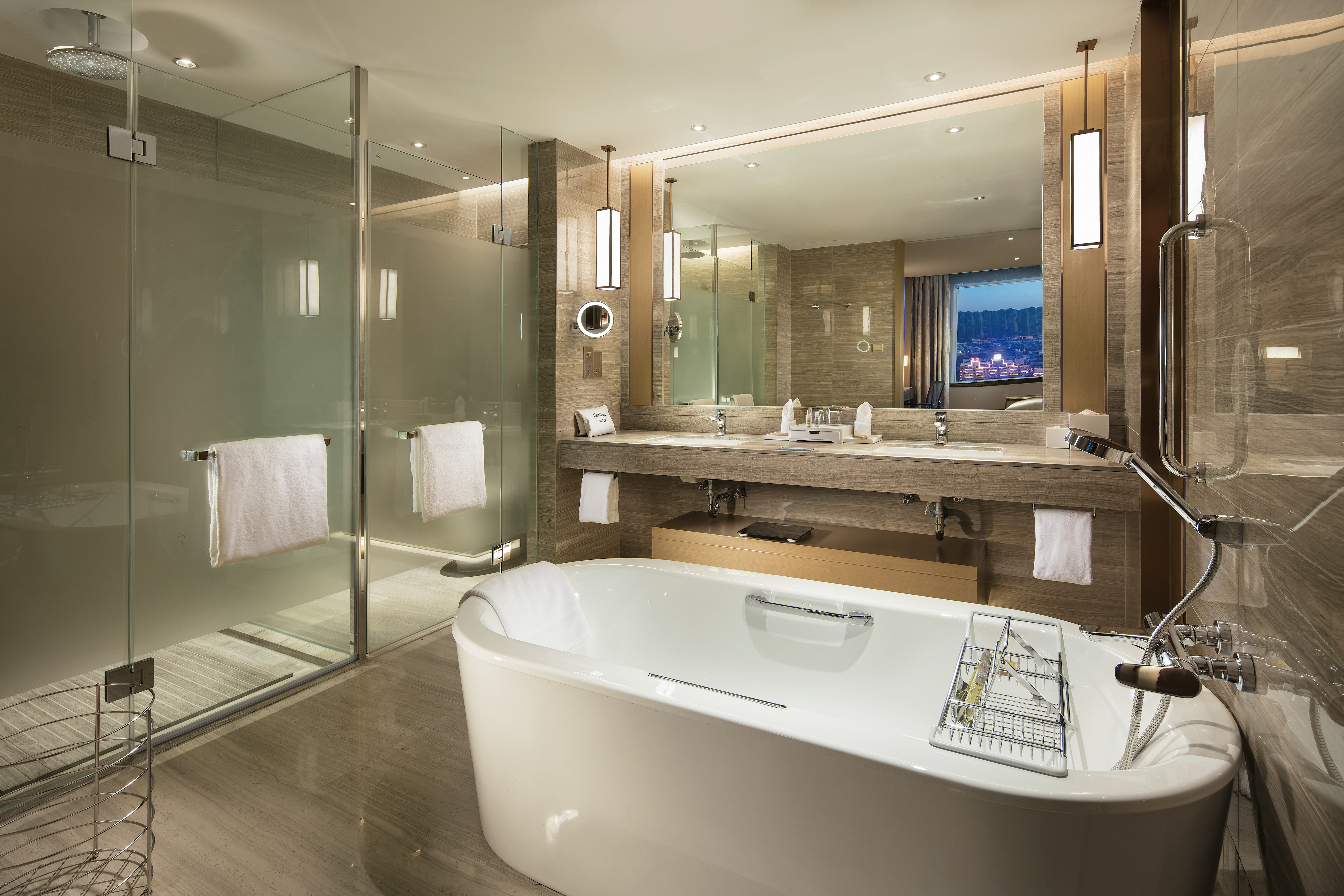 Hilton Shenyang 39/40