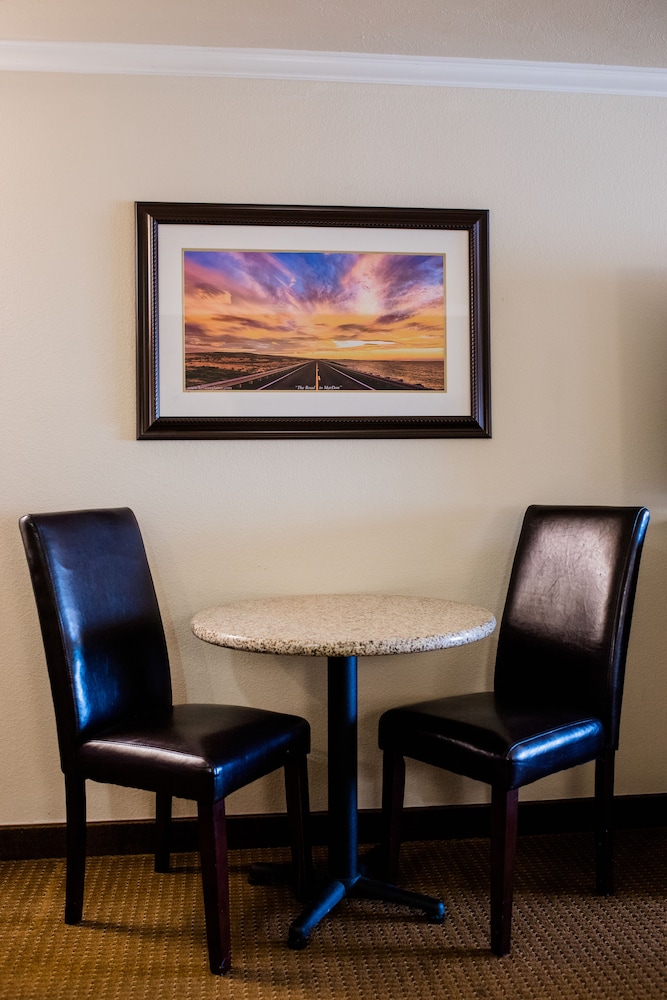 Ramada By Wyndham Moses Lake 45/54