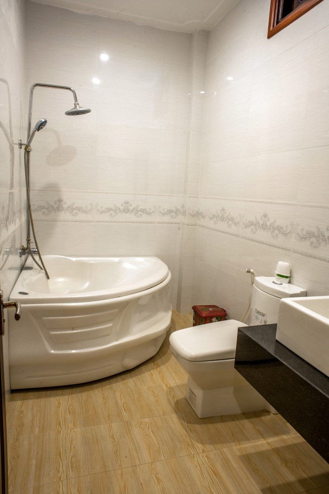 Trieu Khang Hotel 19/48