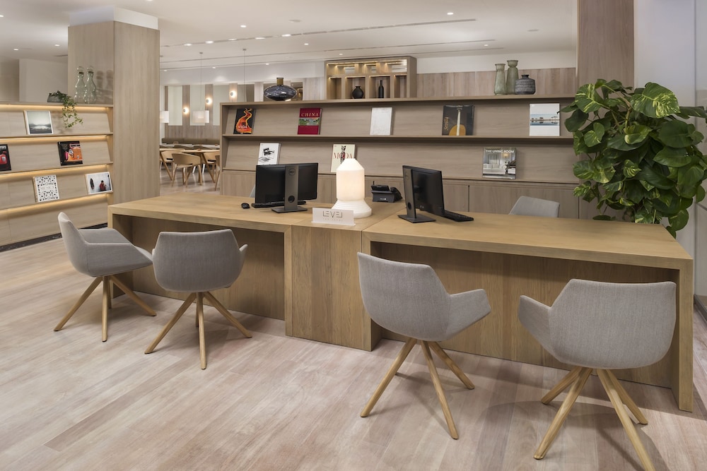 The Level at Melia Sevilla 47/62