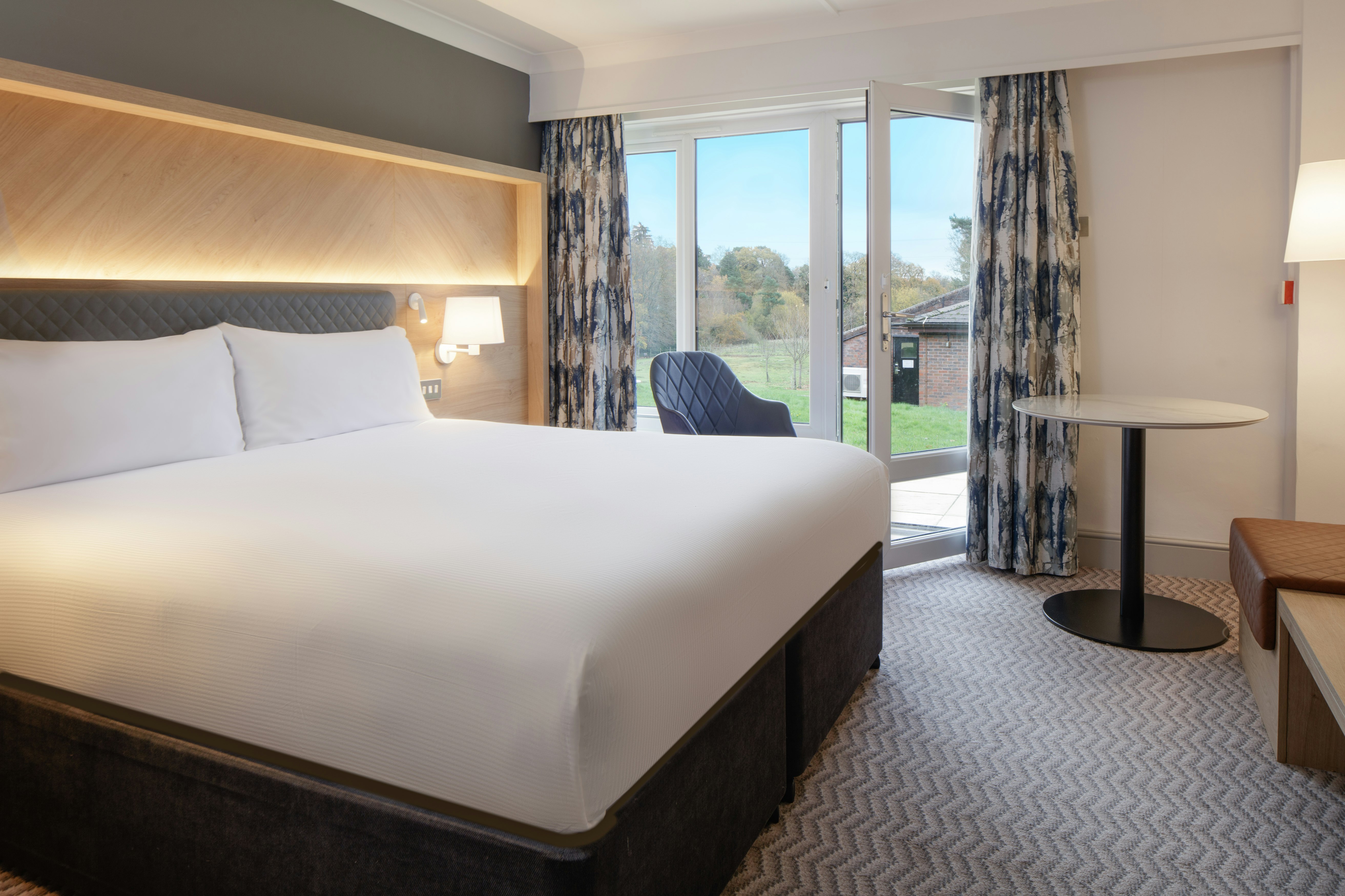 Wellness, King Bed, Patio