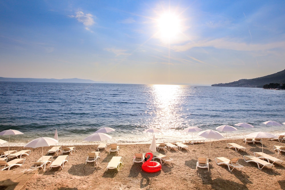 TUI BLUE Adriatic Beach - Adults Only 65/75