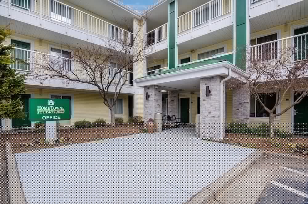 Suburban Studios Winston Salem-University Parkway 6/30