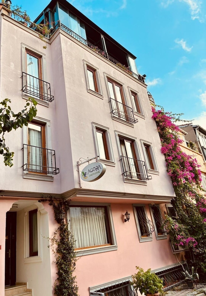 Agora Guesthouse & Hostel 6/70