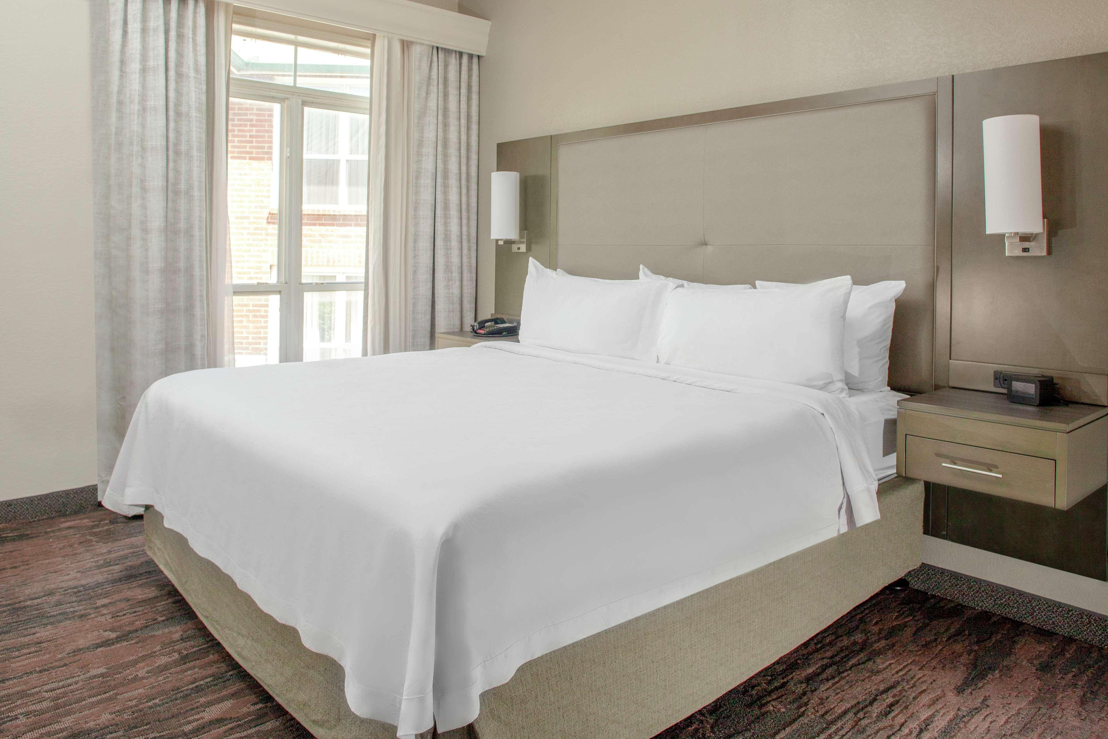 2 BEDROOMS, SUITE, 2 DOUBLE BEDS, KING BED, 2 BATHROOMS