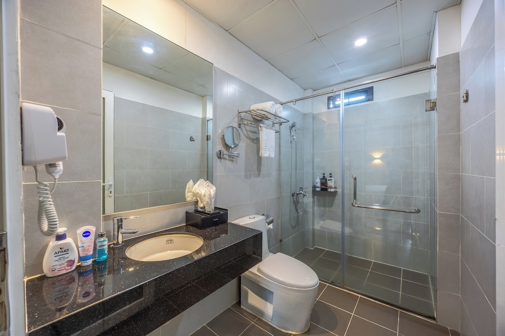 A25 Hotel - 142 Bui Thi Xuan 62/63