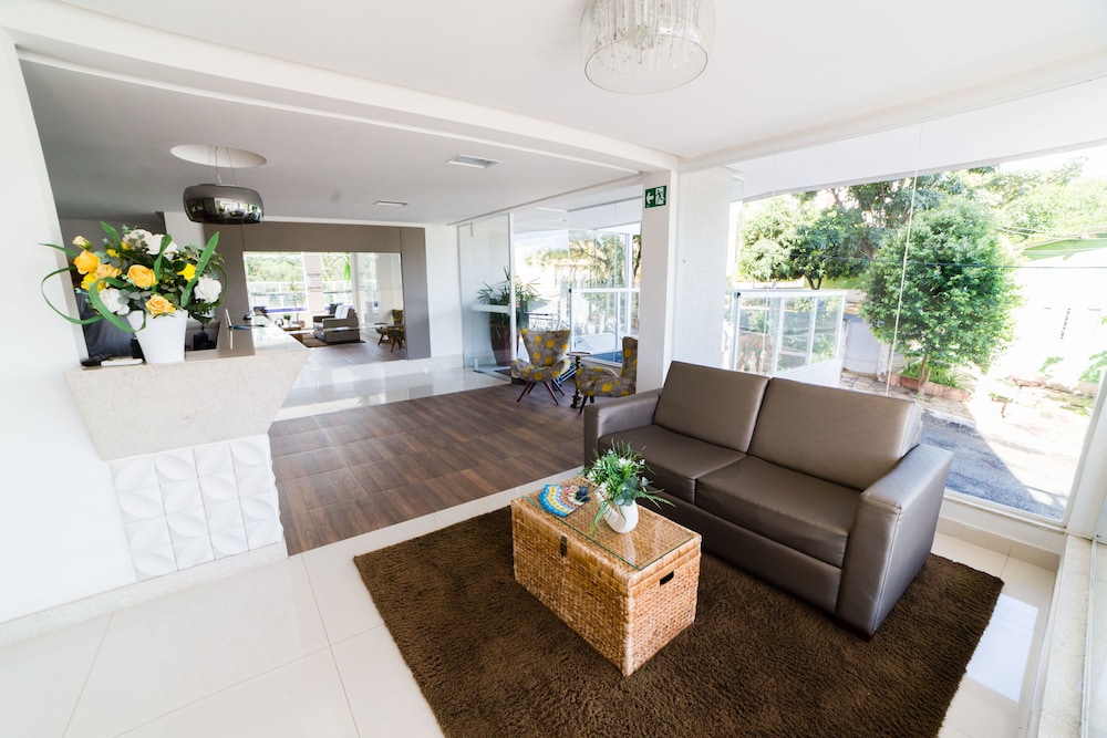 SERRA MADRE RESIDENCE 34/42