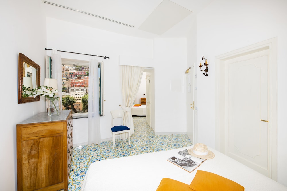 Savoia Hotel 23/80