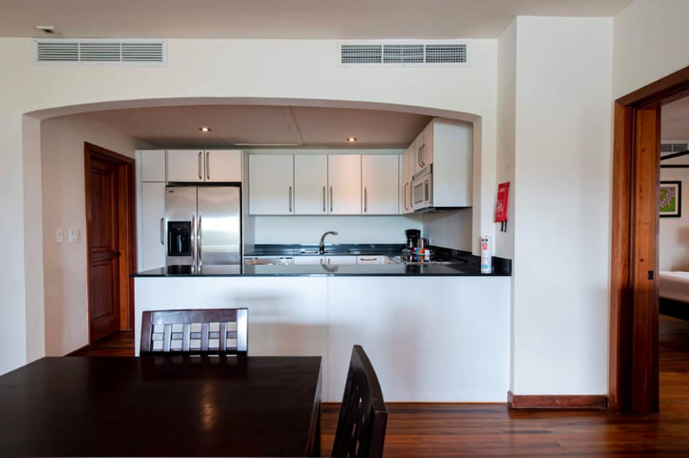 Nonsuch Bay Resort 1/33
