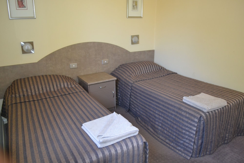 Yarrawonga Mulwala Golf Club Resort 20/86