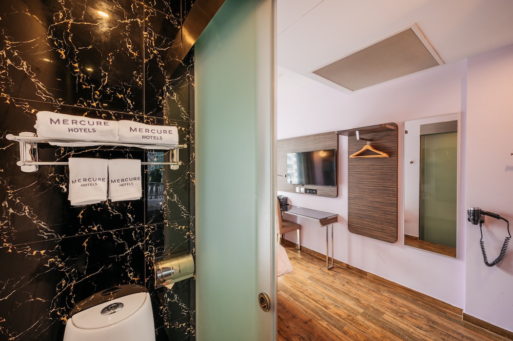Mercure Singapore Tyrwhitt 78/78