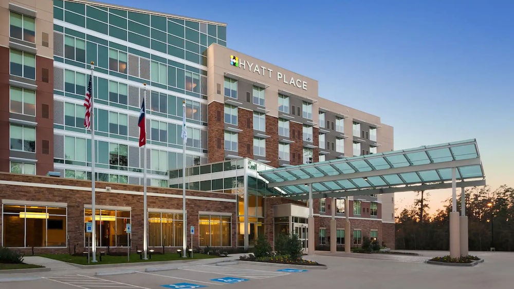 Hyatt Place Houston / The Woodlands 60/64