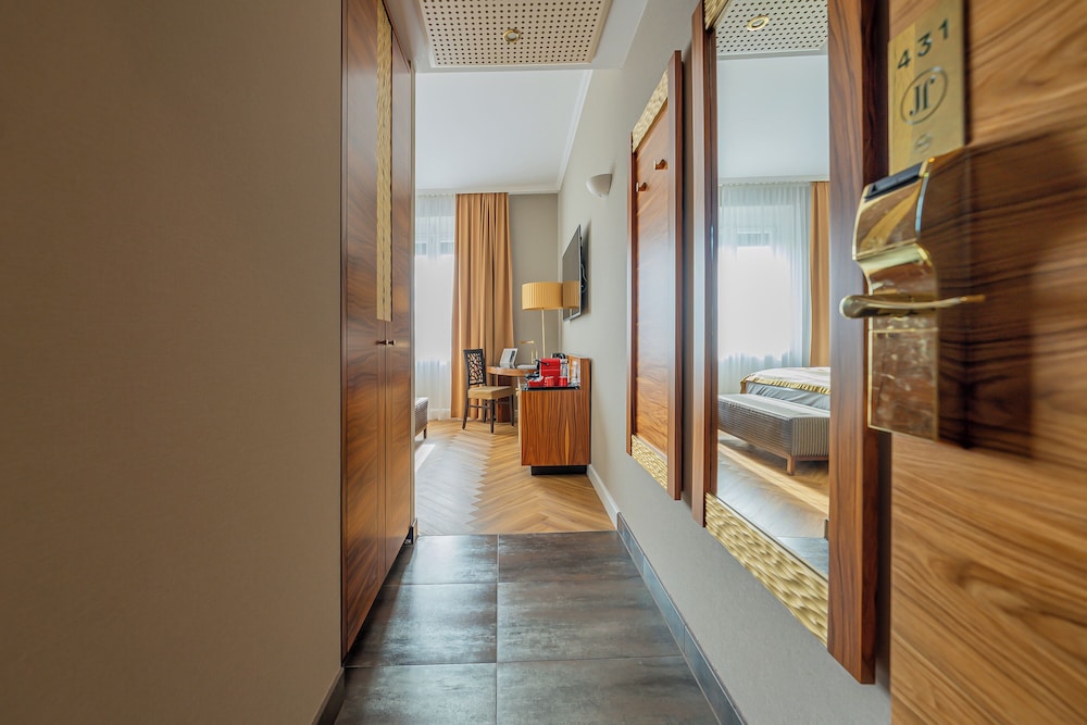 Hotel Josefshof am Rathaus 47/70