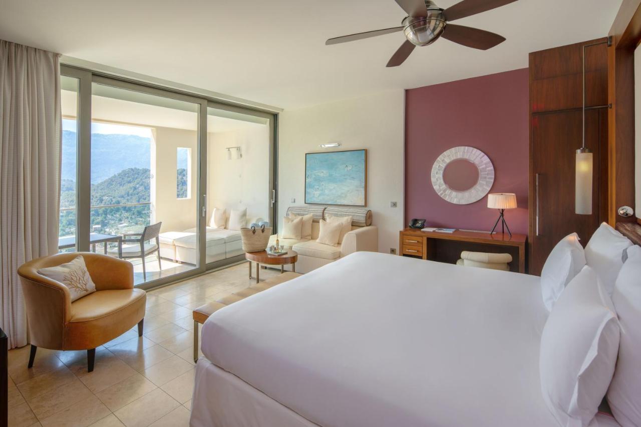 Premium, Double Bed