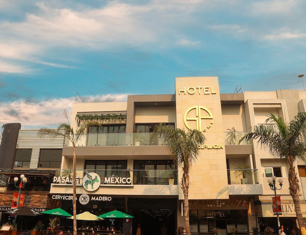 Hotel Grand One Plaza 2/42