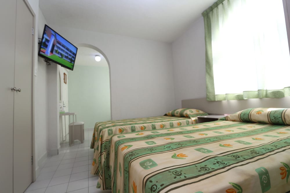 Dorados Conventions And Resort Ex Club Dorados Oaxtepec 18/68