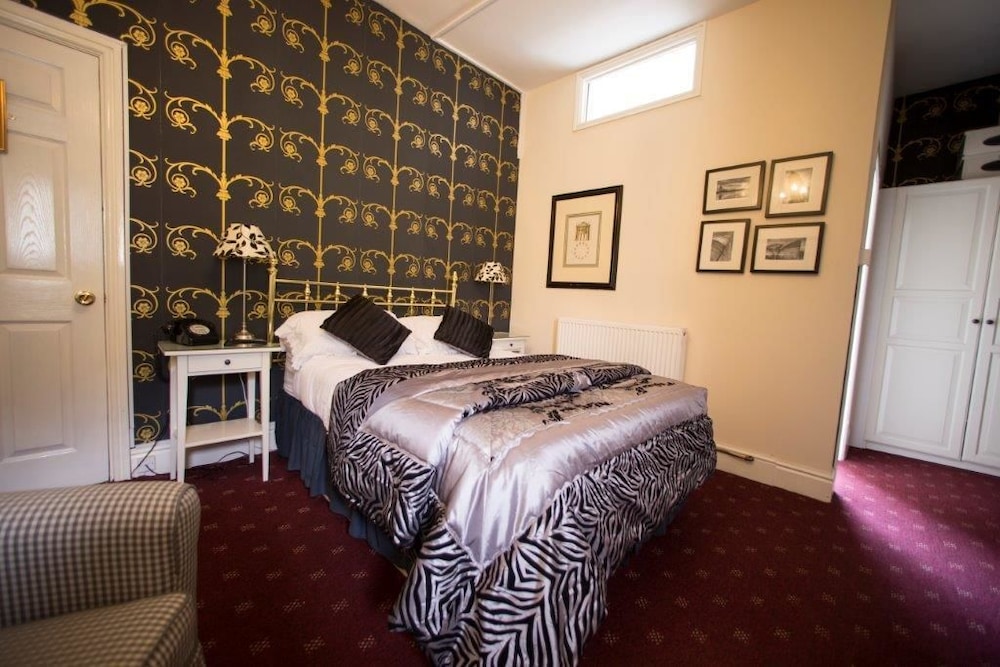 The Ascott 14/50