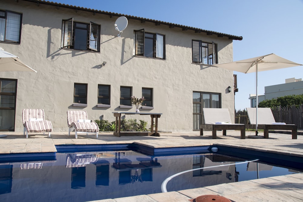Afrovibe Beach House 6/50