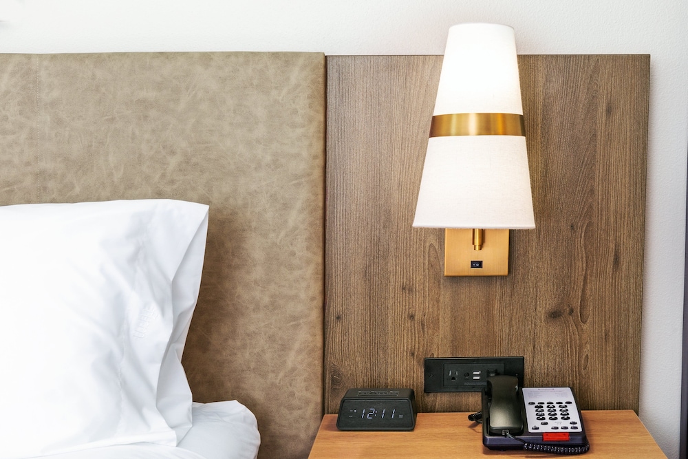Staybridge Suites Portland 23/47