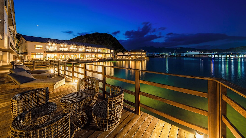 Yukai Resort Premium Koshinoyu 6/50