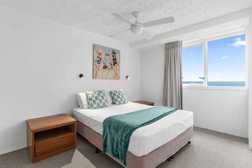 1 Bedroom, Superior, Apartment, Queen Bed, Ocean View, No Balcony
