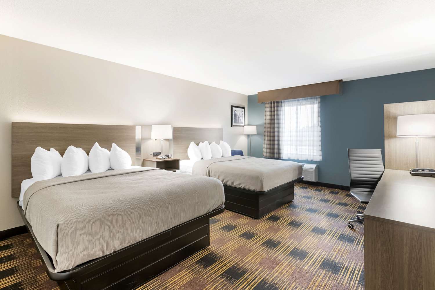 Quality Inn Newton at I-80 9/24