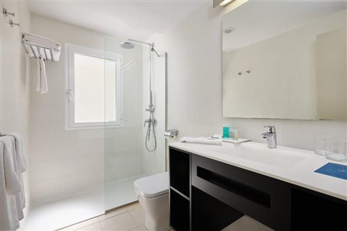 1 Bedroom, Apartment