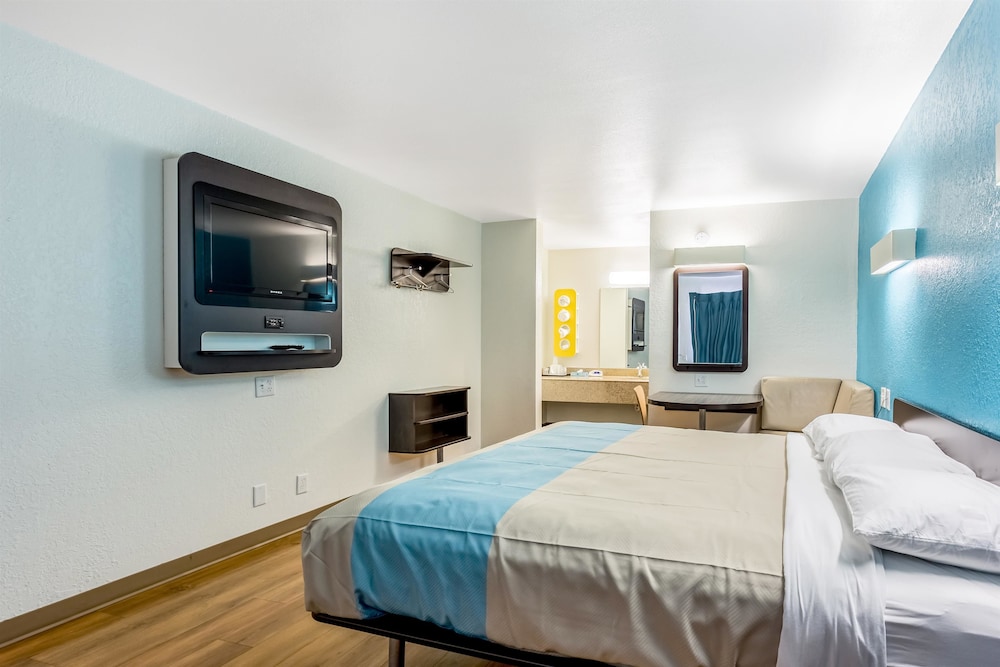 Motel6 Bryan, TX - College Station 40/67