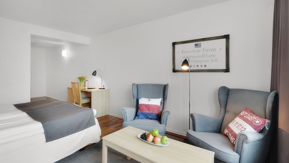 Strand Hotel Borgholm 35/42