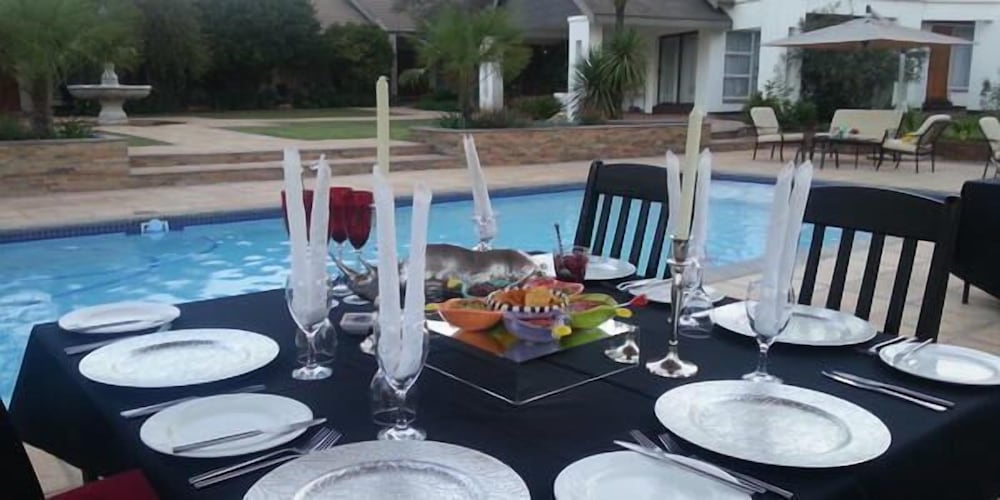 Africasky Guest House 9/19